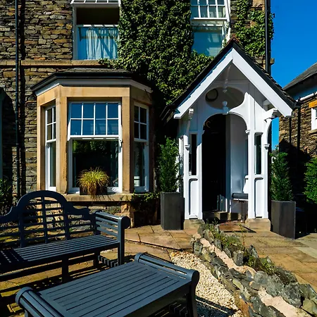 The Cranleigh Boutique Hotel