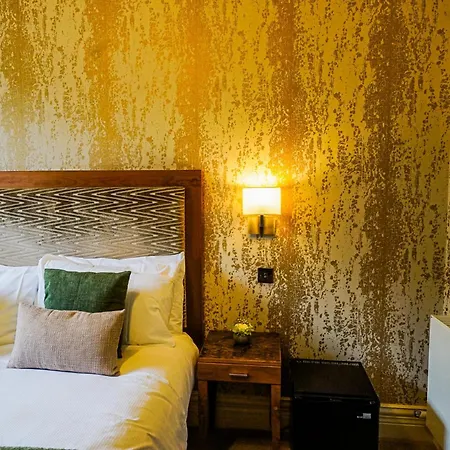 The Cranleigh Boutique