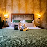 The Cranleigh Boutique Hotel