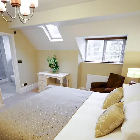 The Cranleigh Boutique 4*