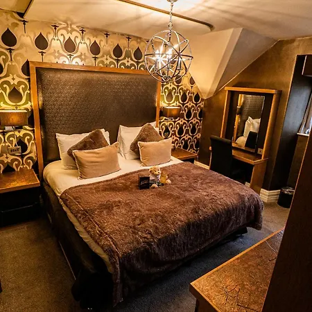 Otel The Cranleigh Boutique