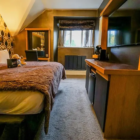 The Cranleigh Boutique Hotel 4*
