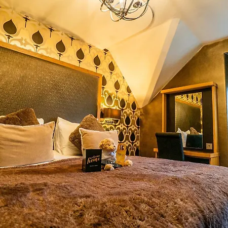 The Cranleigh Boutique