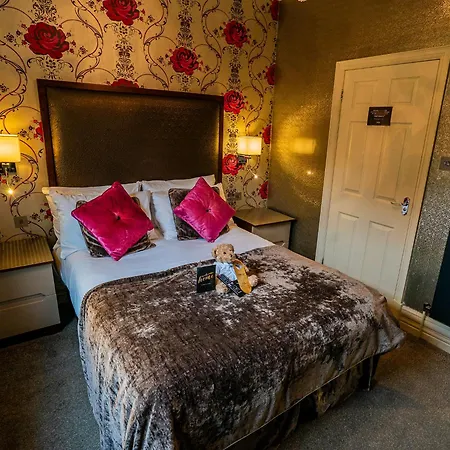Hotel The Cranleigh Boutique 4*