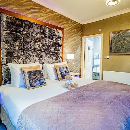 Hotel The Cranleigh Boutique 4*