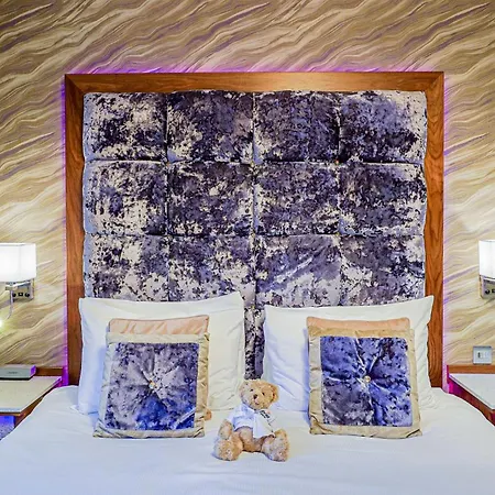 The Cranleigh Boutique Hotel