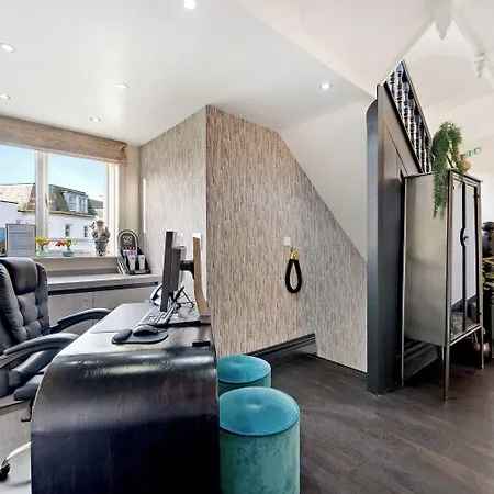 Hotel The Cranleigh Boutique 4*