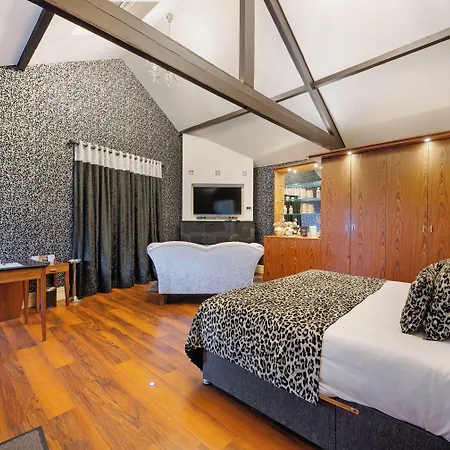 The Cranleigh Boutique Hotel 4*