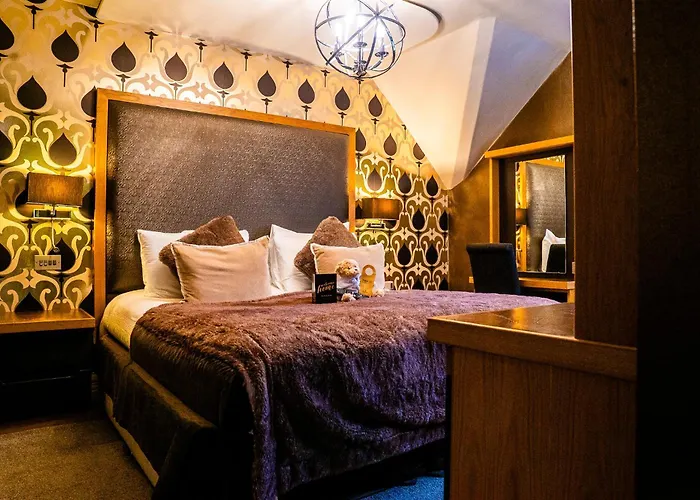 Hotel The Cranleigh Boutique 4*