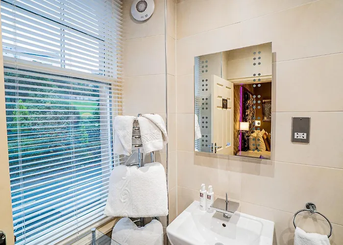 The Cranleigh Boutique Hotel 4*