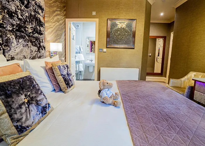 The Cranleigh Boutique 4*