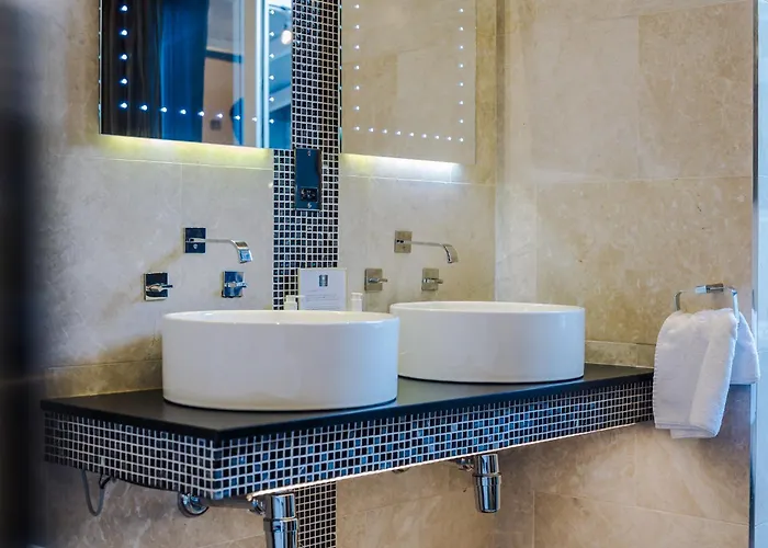 The Cranleigh Boutique Hotel 4*