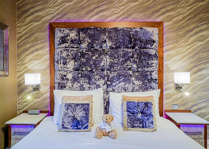 The Cranleigh Boutique Hotel