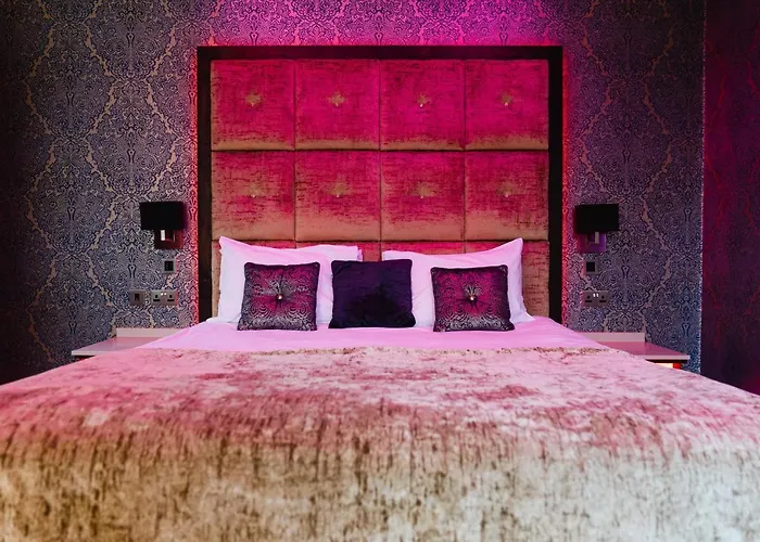 The Cranleigh Boutique Hotel